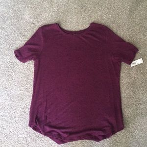 Burgundy Old Navy T-shirt